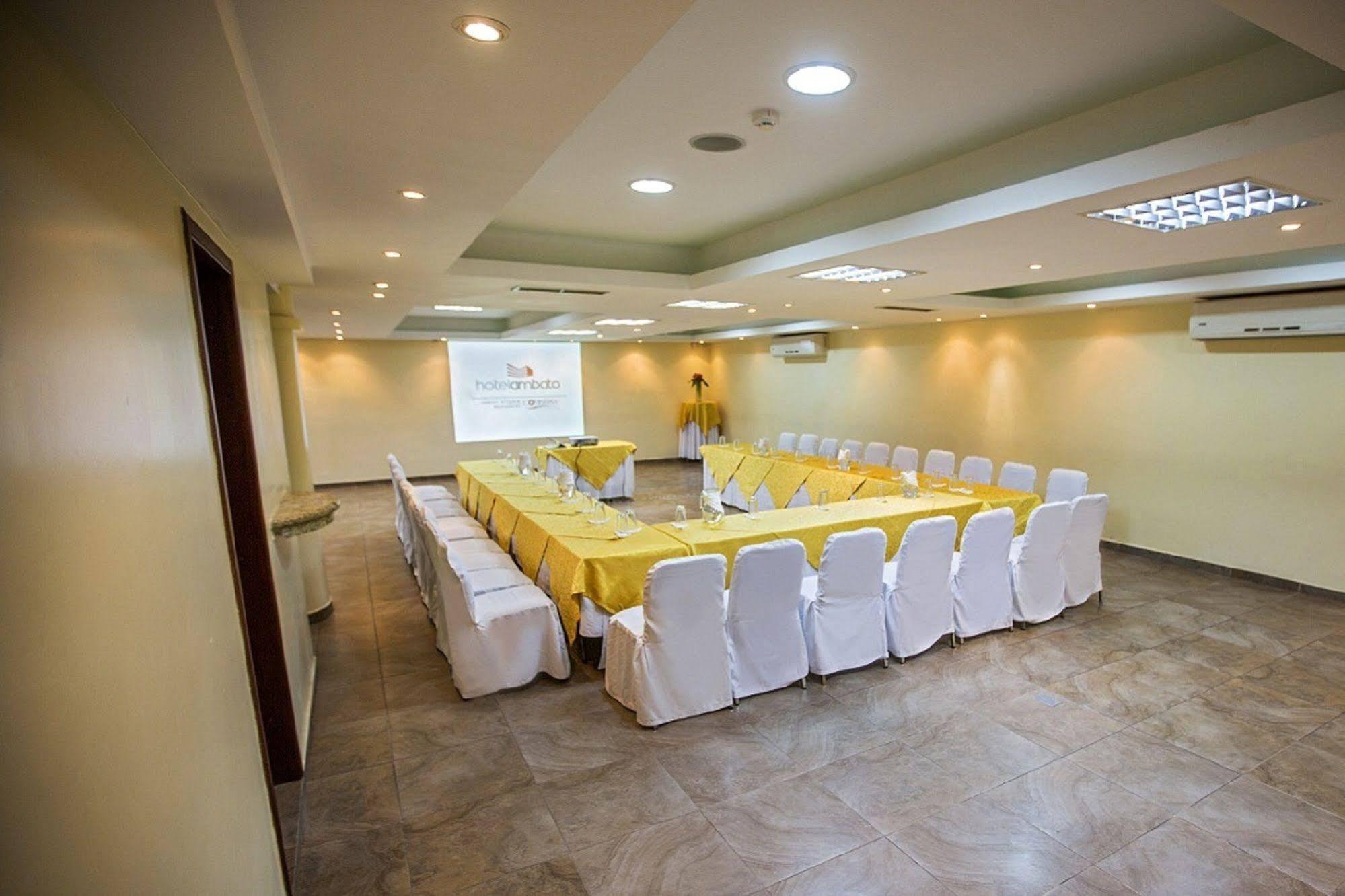 Hotel Ambato Zewnętrze zdjęcie