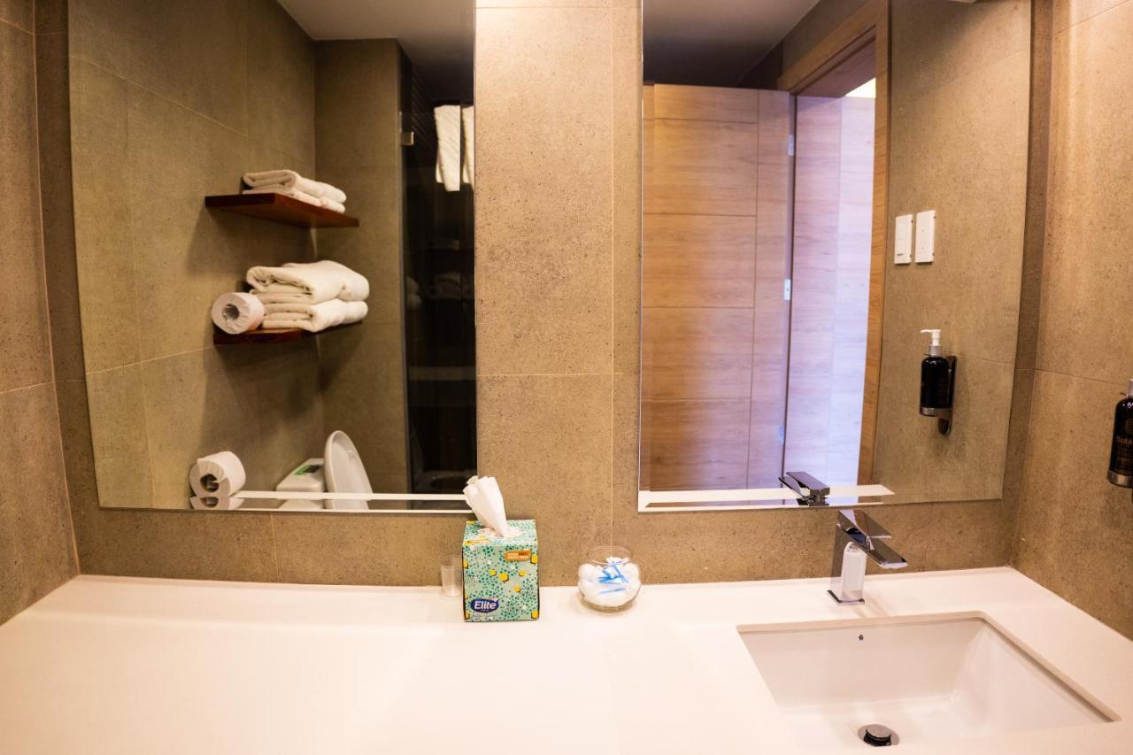 Hotel Ambato Zewnętrze zdjęcie