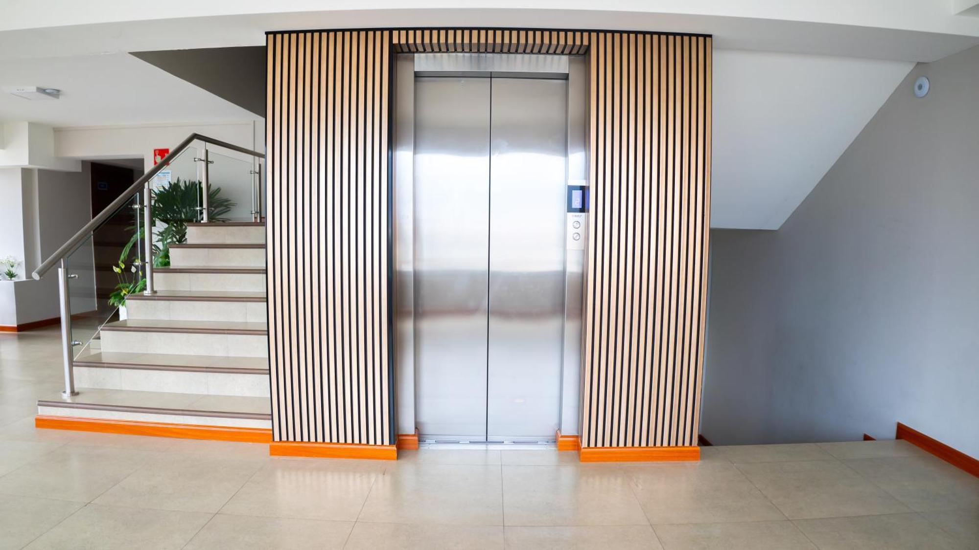 Hotel Ambato Zewnętrze zdjęcie