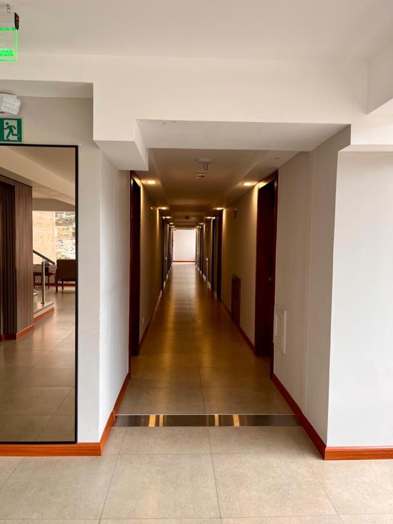 Hotel Ambato Zewnętrze zdjęcie